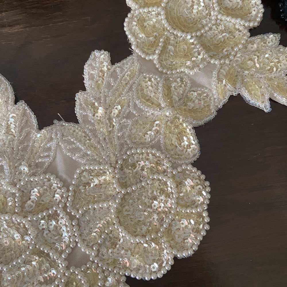 Bundle Of Two Pieces Of Sequined & Beaded Appliqu… - image 3